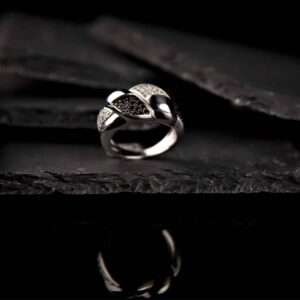 Ring with fine zircon